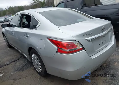 2015 Nissan Altima 2.5/2.5 S/2.5 Sl/2.5 Sv из США, поврежденный, VIN 1N4AL3APXFC258922